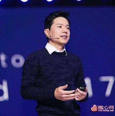 《人民日报》欢迎谷歌回归以后，李彦宏的这个举动，证明他慌了